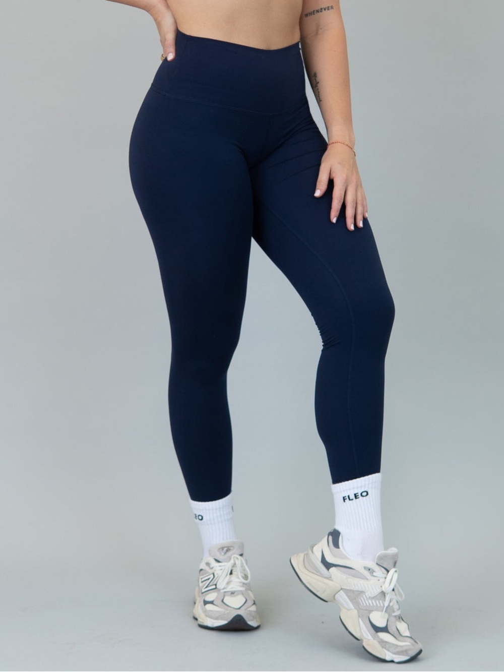 FLEO El Toro High Rise Leggings 25” Navy Blue Size M